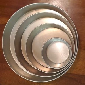 Cake pans